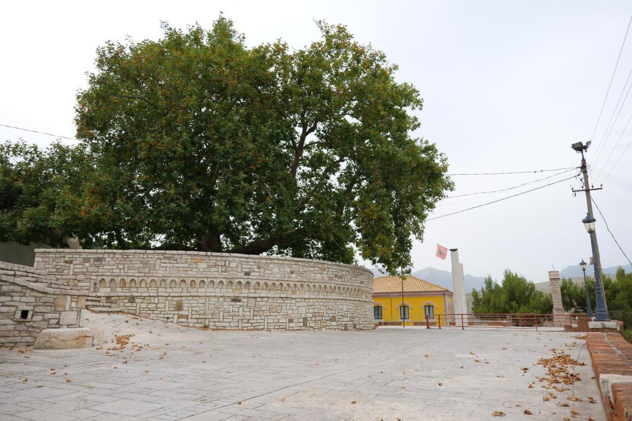 Guesthouse Panorama Nivice ساراندا المظهر الخارجي الصورة